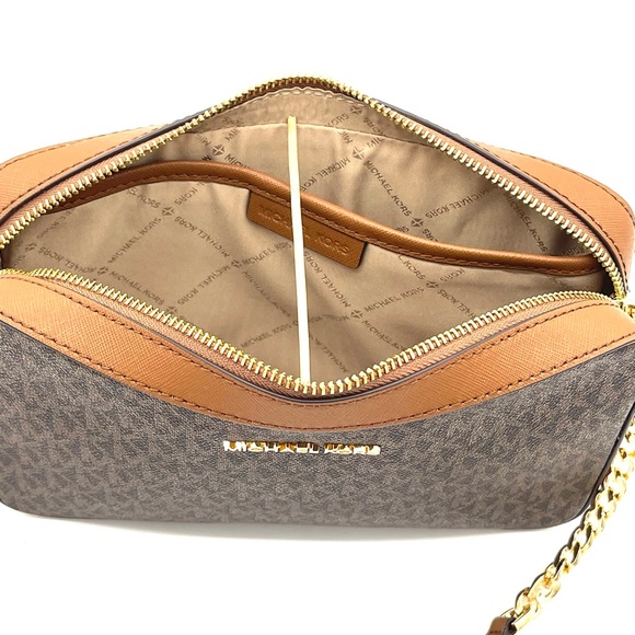 Michael Kors EW Crossbody Ba& Card Case Wallet Brown - Picture 8 of 10